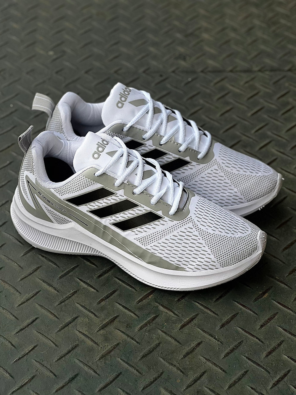 ADIDAS RESPONSE BRANCO