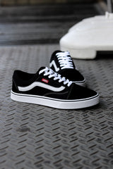 VANS OLD SKOOL PRETO E BANCO