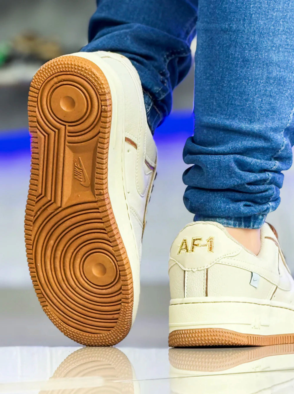 AIR FORCE PINGENTE MARROM