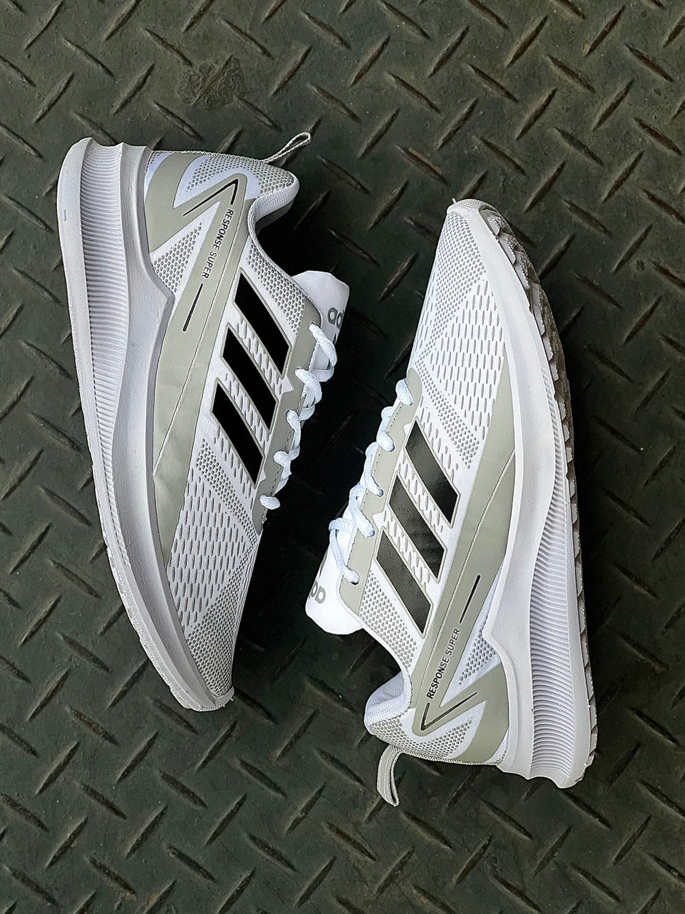 ADIDAS RESPONSE BRANCO