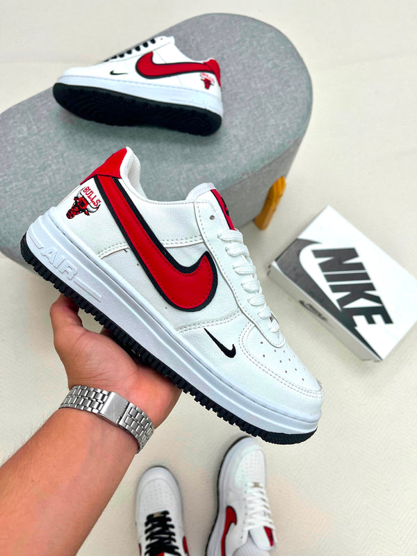 AIR FORCE CHICAGO BULLS