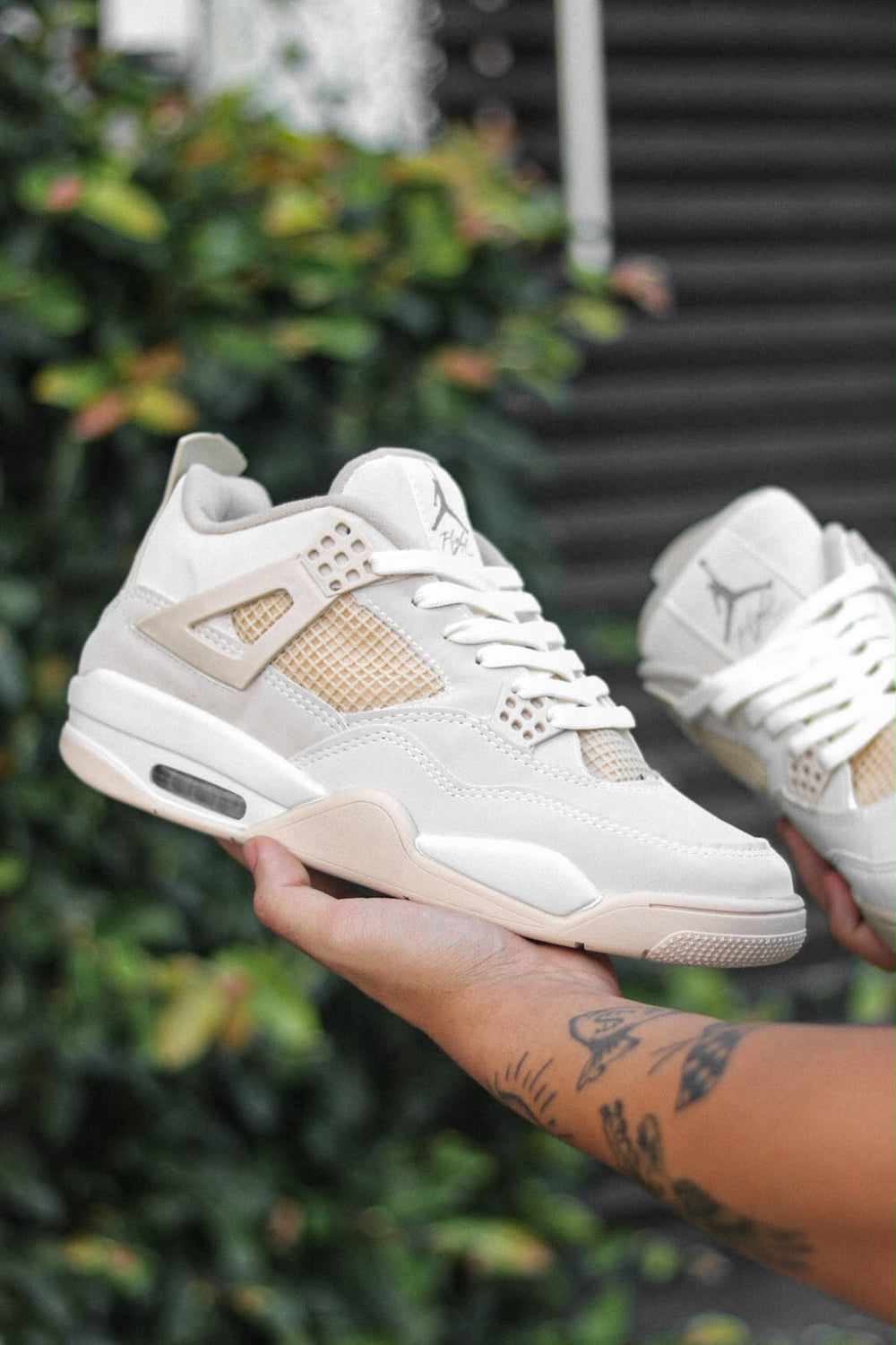 JORDAN 4 OFF WHITE