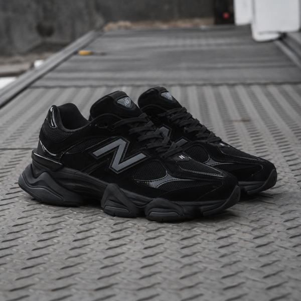 NEW BALANCE 9060 ALL BLACK
