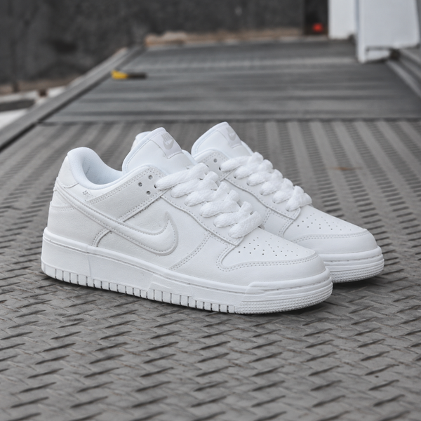 NIKE TWIST BRANCO