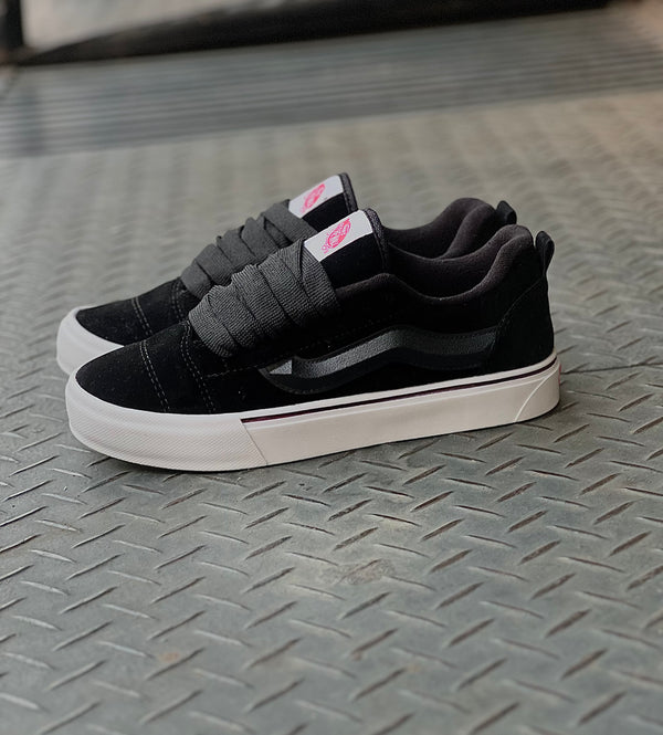VANS KNU ALL BLACK
