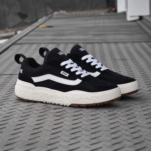 VANS VR3 NEO PRETO E BRANCO