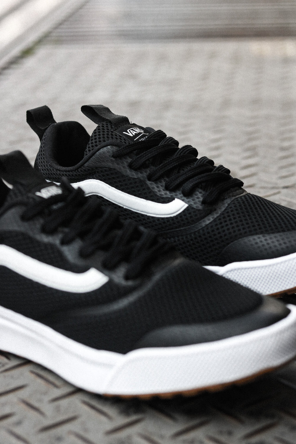 VANS ULTRARANGE