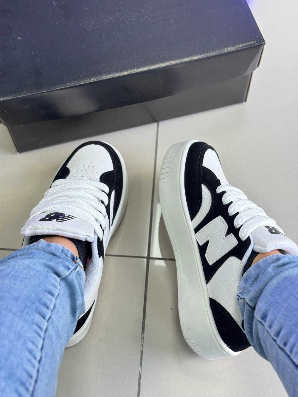 NEW BALANCE CT PRETO E BRANCO