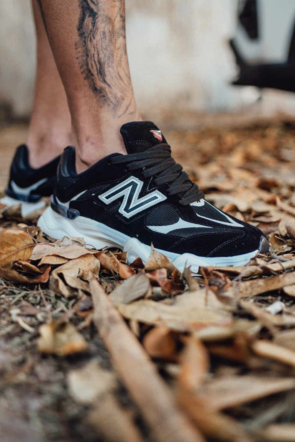 NEW BALANCE 9060 PRETO E BRANCO