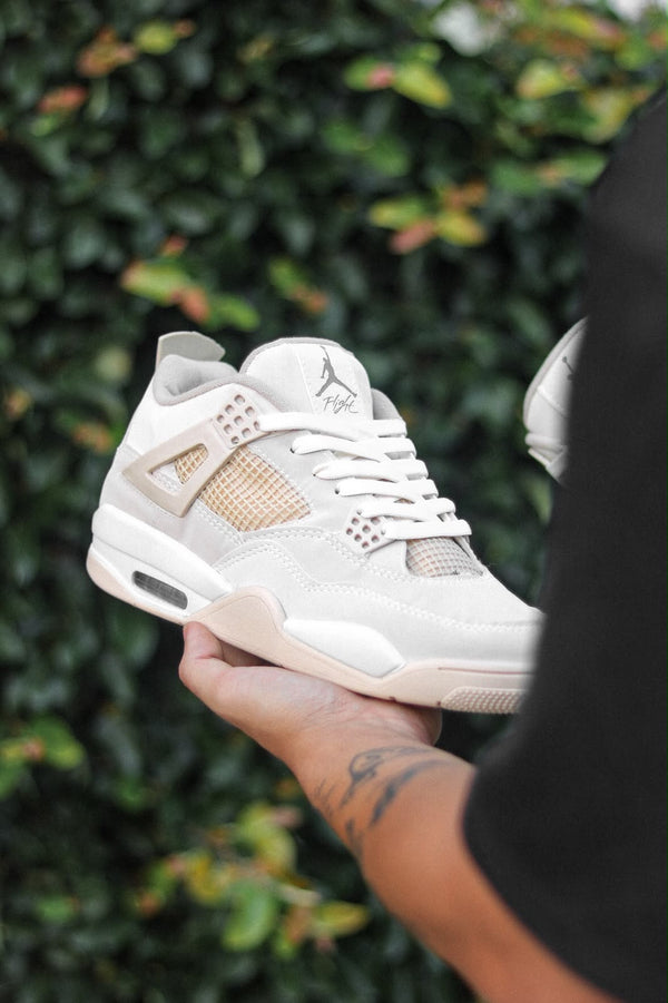 JORDAN 4 OFF WHITE