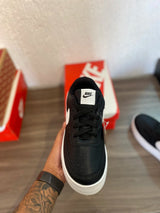 NIKE COURT VISION