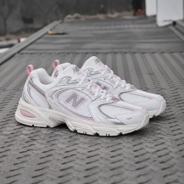 NEW BALANCE 530 BRANCO E ROSE