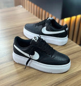NIKE COURT VISION