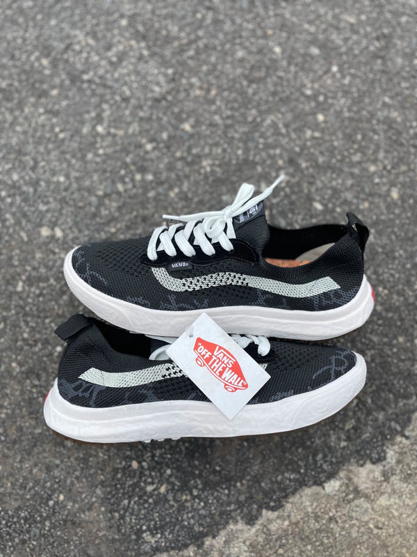 VANS VR3