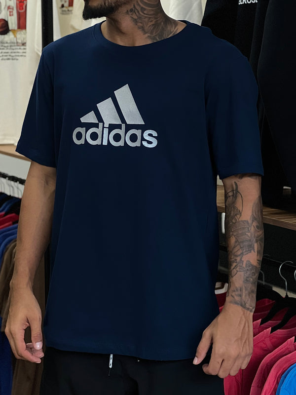 CAMISETA  ADIDAS PIRÂMIDE