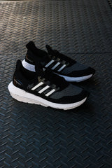 ADIDAS ULTRABOOST