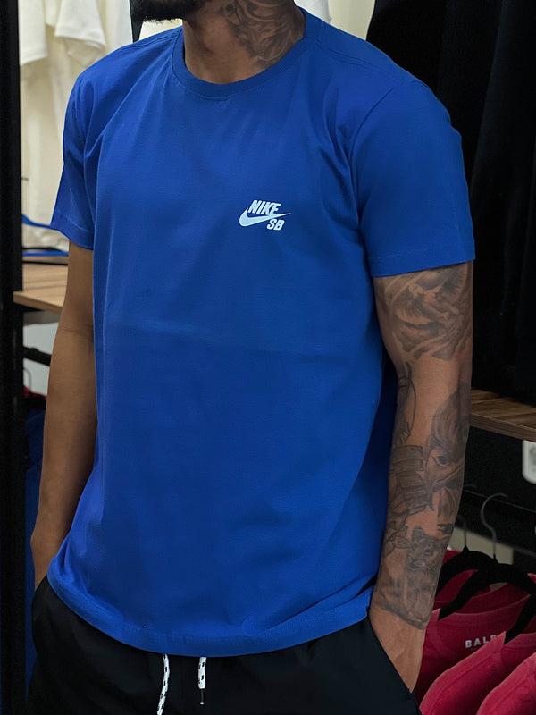 CAMISETA NIKE SB