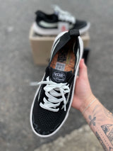 VANS VR3